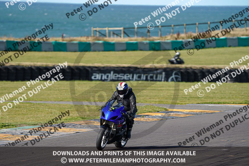 anglesey no limits trackday;anglesey photographs;anglesey trackday photographs;enduro digital images;event digital images;eventdigitalimages;no limits trackdays;peter wileman photography;racing digital images;trac mon;trackday digital images;trackday photos;ty croes